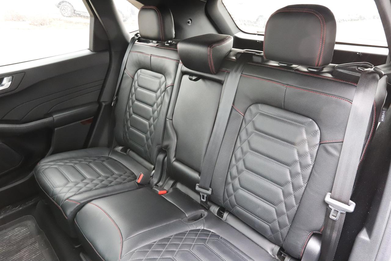 2024 Ford Escape ST-Line Elite AWD Photo