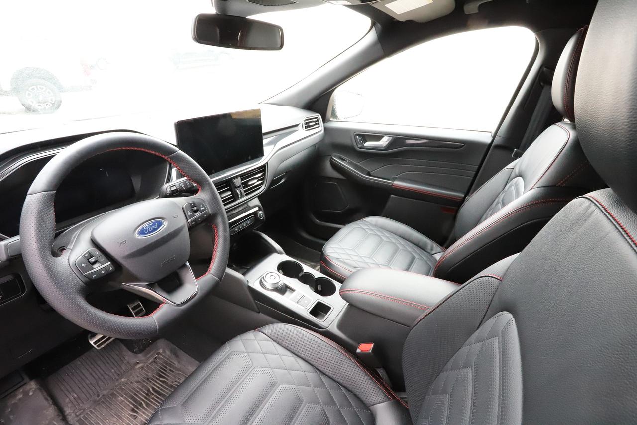 2024 Ford Escape ST-Line Elite AWD Photo