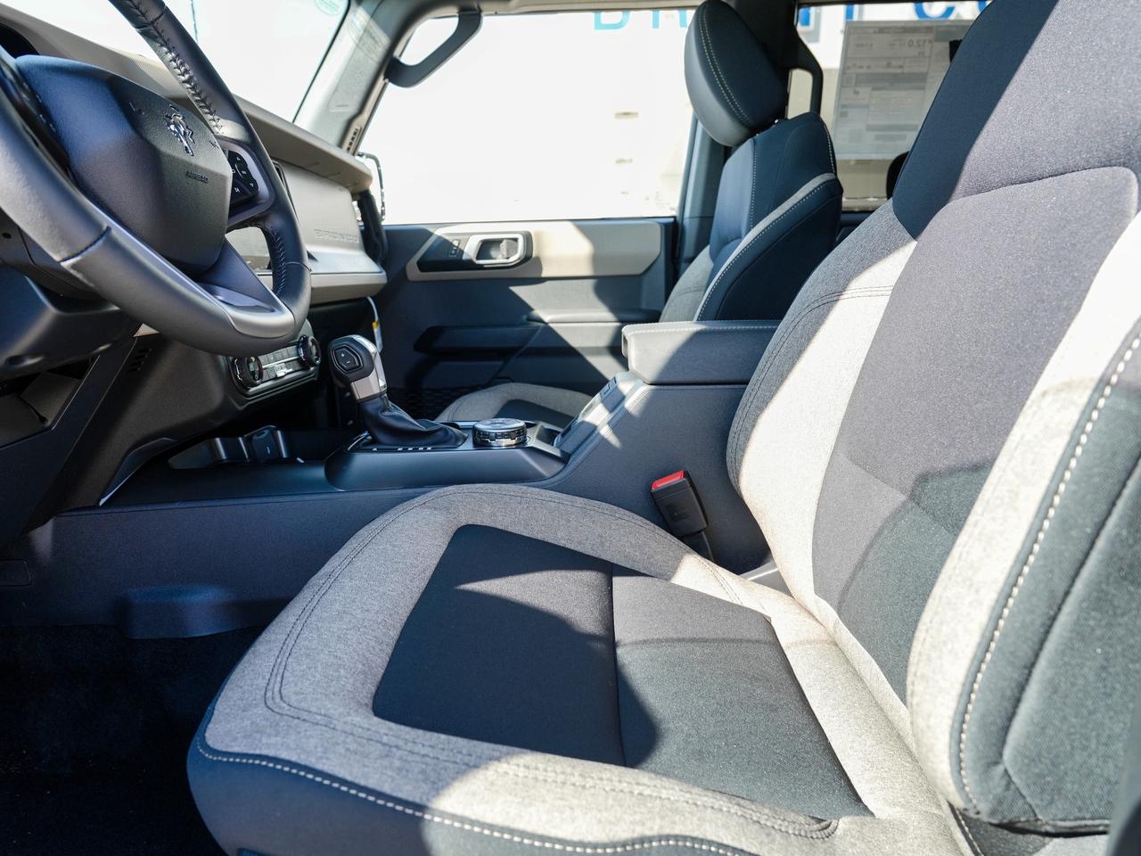 2026 Ford Bronco Big Bend |FREEDOM TOP | SOFT TOP INCLUDED Photo