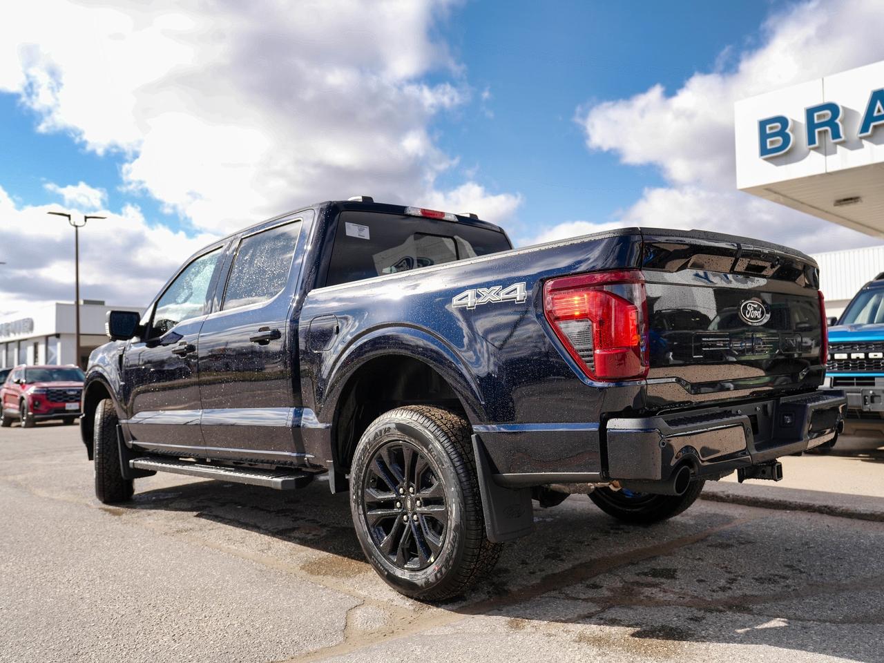 2026 Ford F-150 XLT | SUPER CREW | 4X4 | The Truck Everyone Wants Photo4