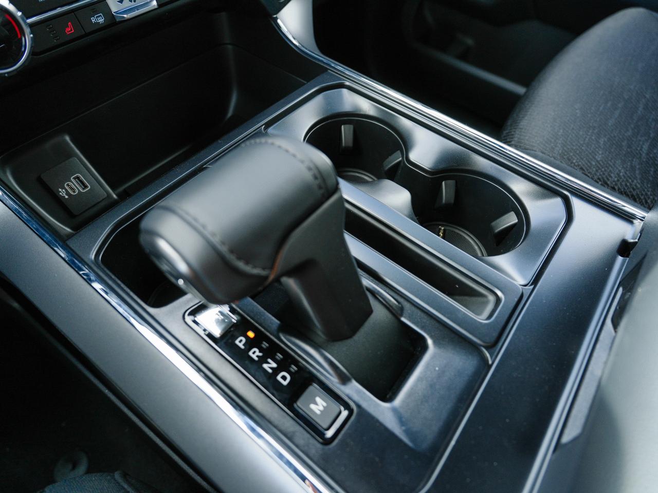 2026 Ford F-150 XLT | SUPER CREW | 4X4 | The Truck Everyone Wants Photo