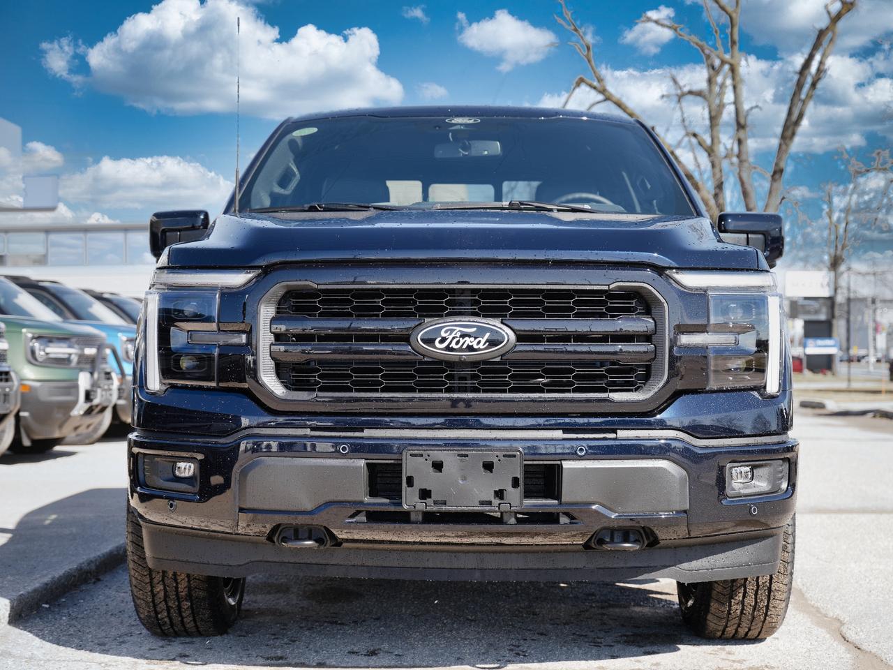 2026 Ford F-150 LARIAT | LEATHER | FOLDING BENCH SEATS Photo