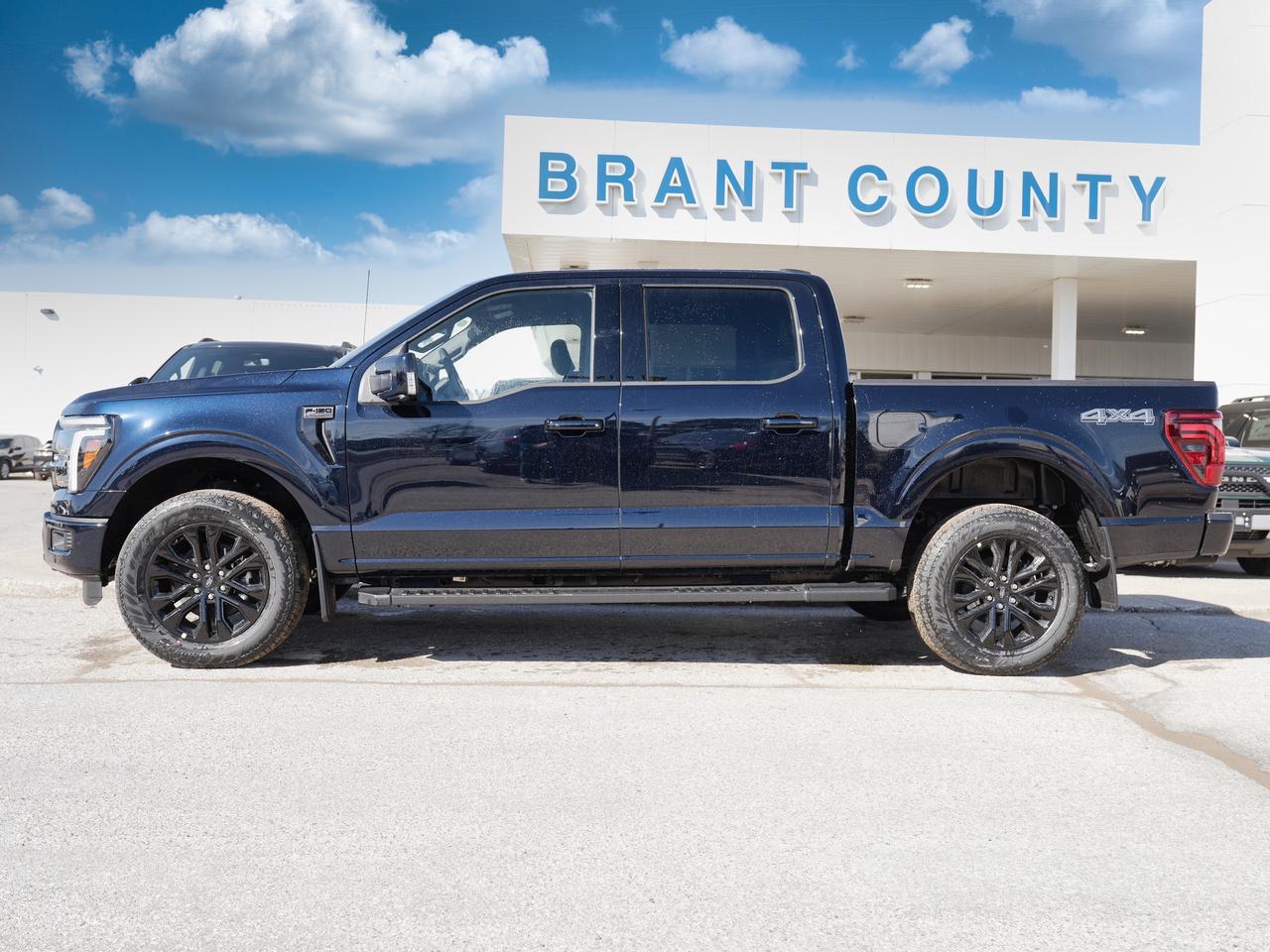 2026 Ford F-150 LARIAT | LEATHER | FOLDING BENCH SEATS Photo
