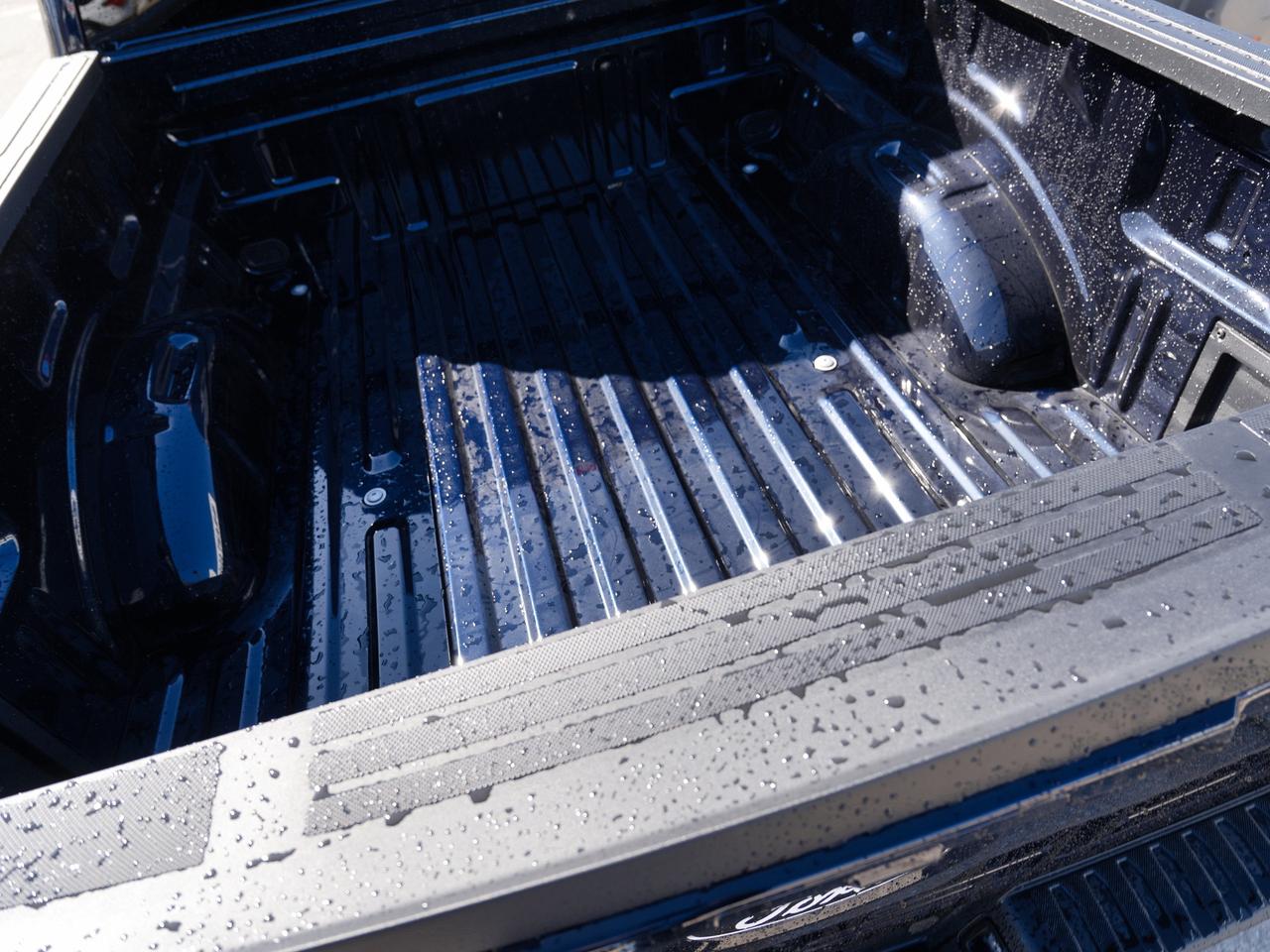 2026 Ford F-150 LARIAT | LEATHER | FOLDING BENCH SEATS Photo