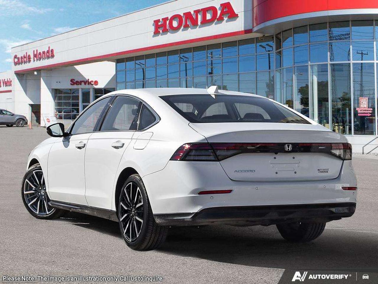 2026 Honda Accord 4DR SDN ECVT TOURING Photo4