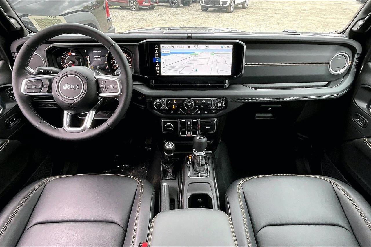 2026 Jeep Wrangler SAHARA 4DR | Leather | Hardtop | Premium Audio Photo4