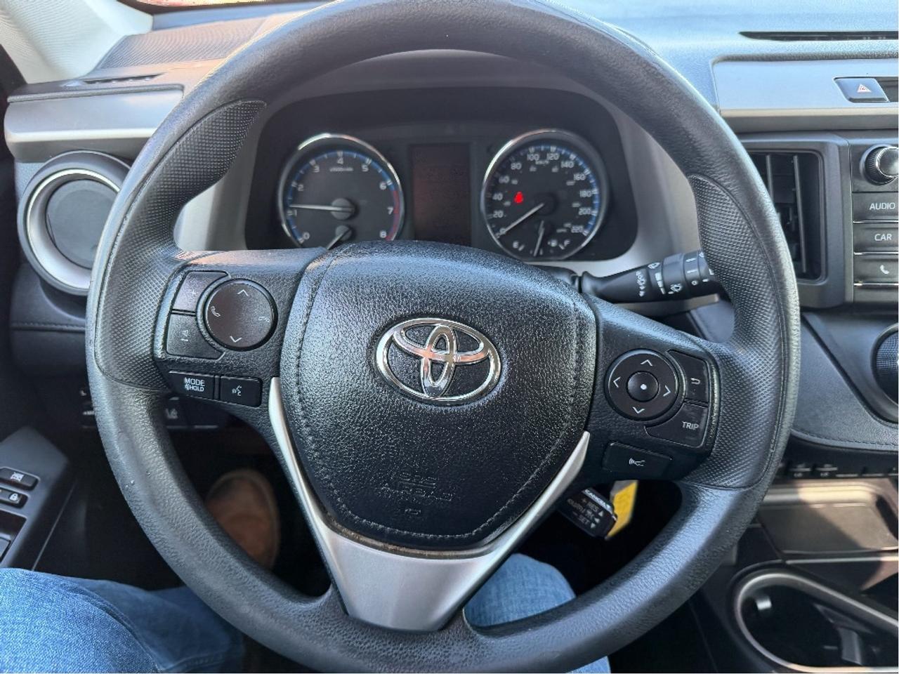 2018 Toyota RAV4 LE | Very Well Maintained | Drives Great Photo