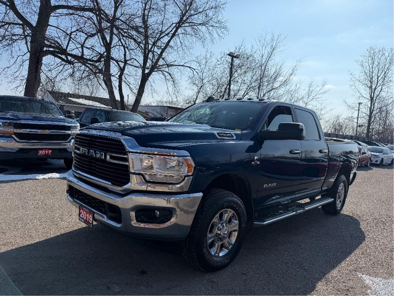 2019 RAM 3500 Big Horn Photo