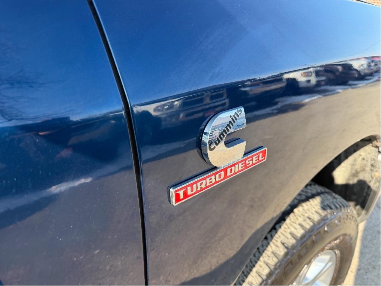 2019 RAM 3500 Big Horn Photo