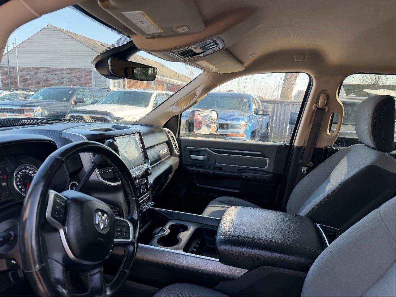 2019 RAM 3500 Big Horn Photo