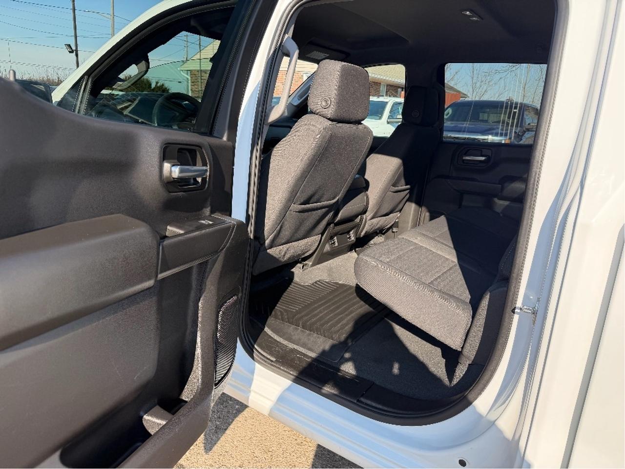 2022 Chevrolet Silverado 1500 Custom Trail Boss Photo