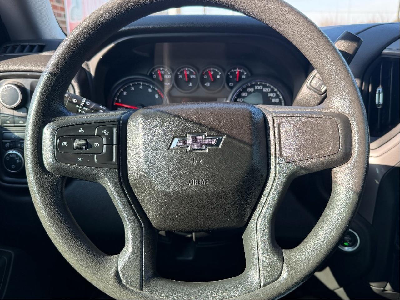 2022 Chevrolet Silverado 1500 Custom Trail Boss Photo