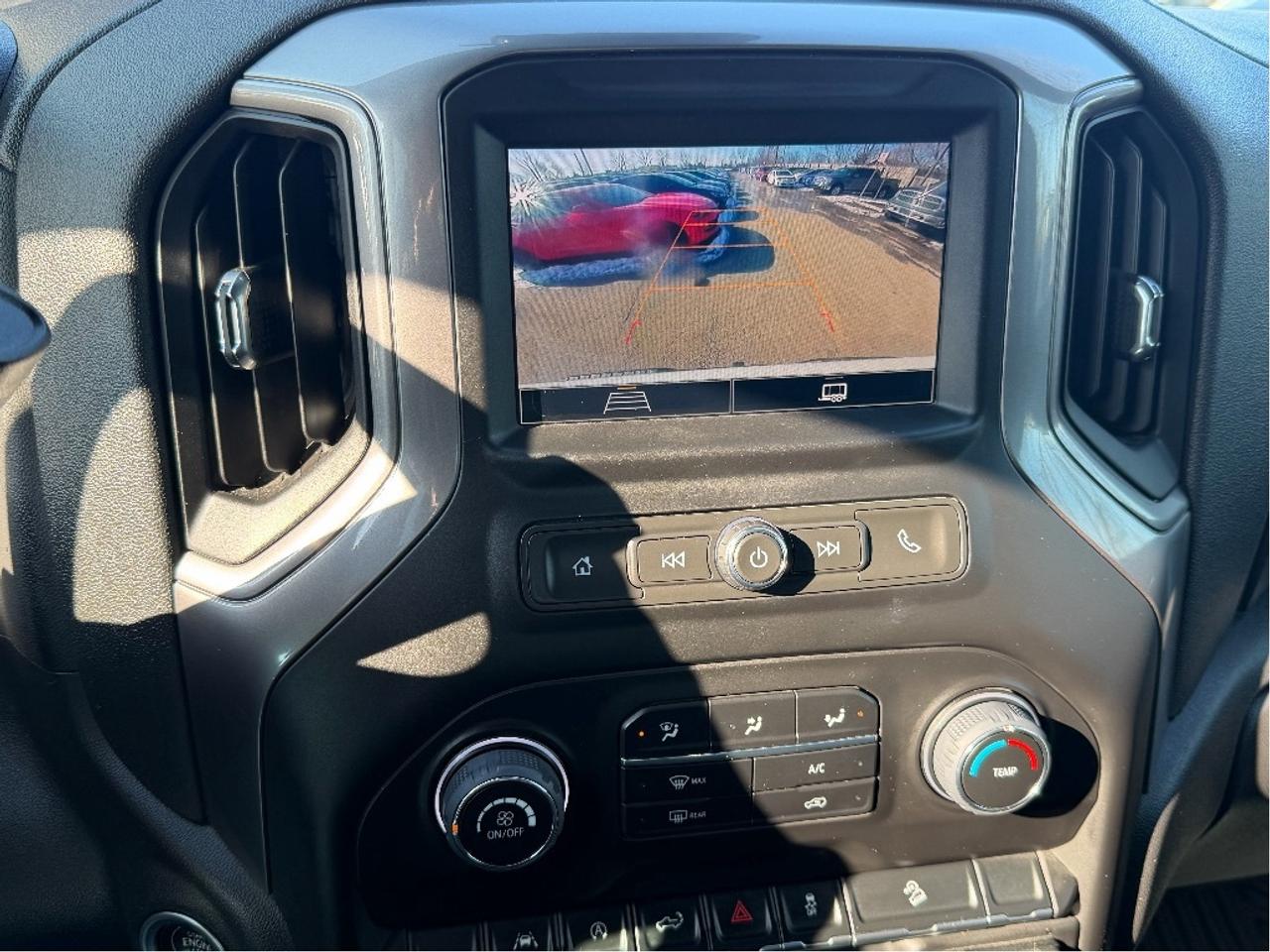 2022 Chevrolet Silverado 1500 Custom Trail Boss Photo