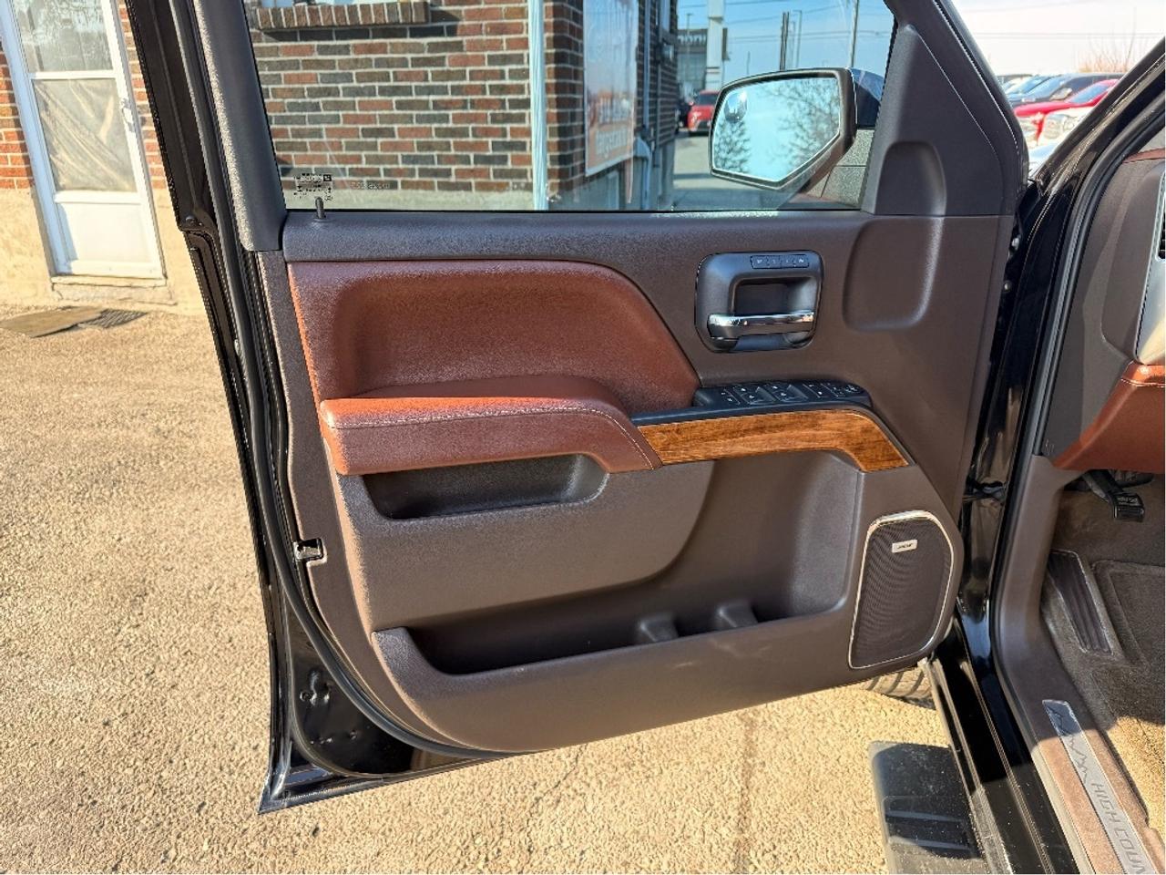 2016 Chevrolet Silverado 1500 High Country | One Owner Photo