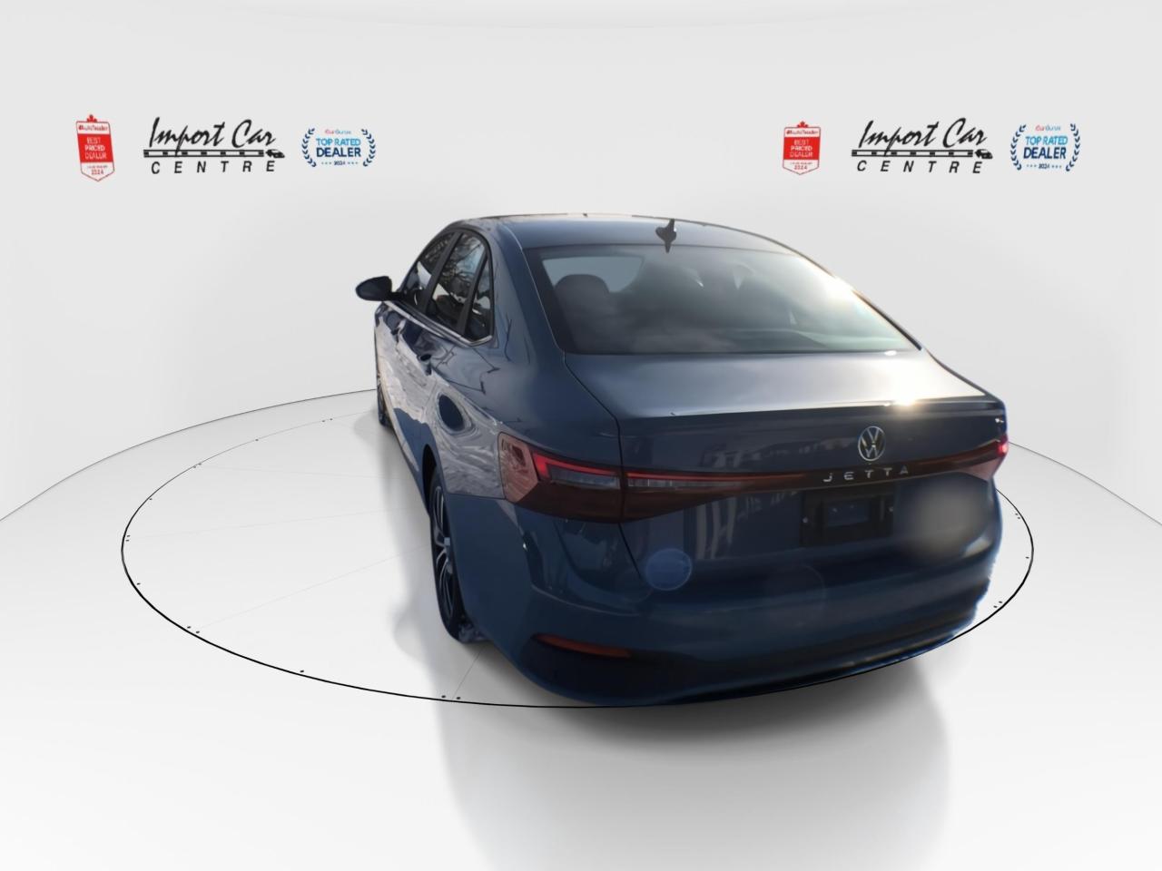 2025 Volkswagen Jetta Comfortline LIKE NEW!!  ONLY 3,000KMS, LEATHERETTE Photo