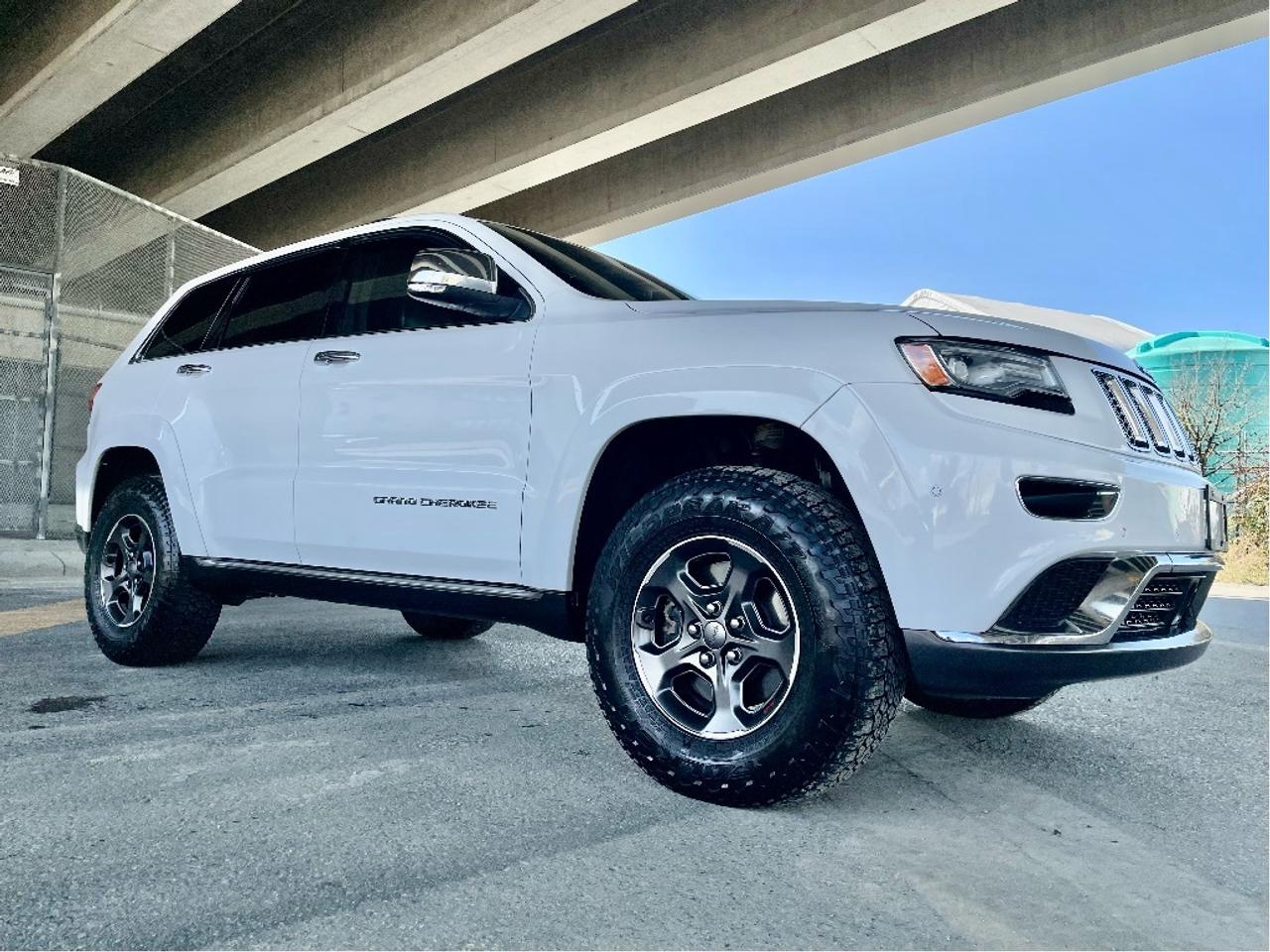 2014 Jeep Grand Cherokee 4WD Summit DIESEL LOADED LIFTED TUNED