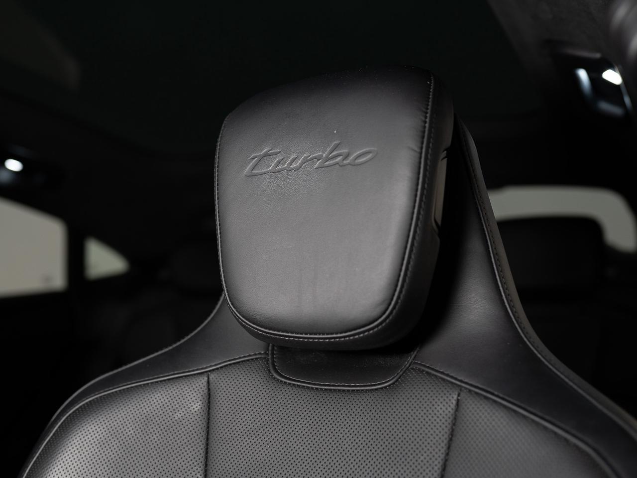 2020 Porsche Taycan TURBO | PERFORMANCE & PREMIUM PKG | BOSE | 21 IN Photo