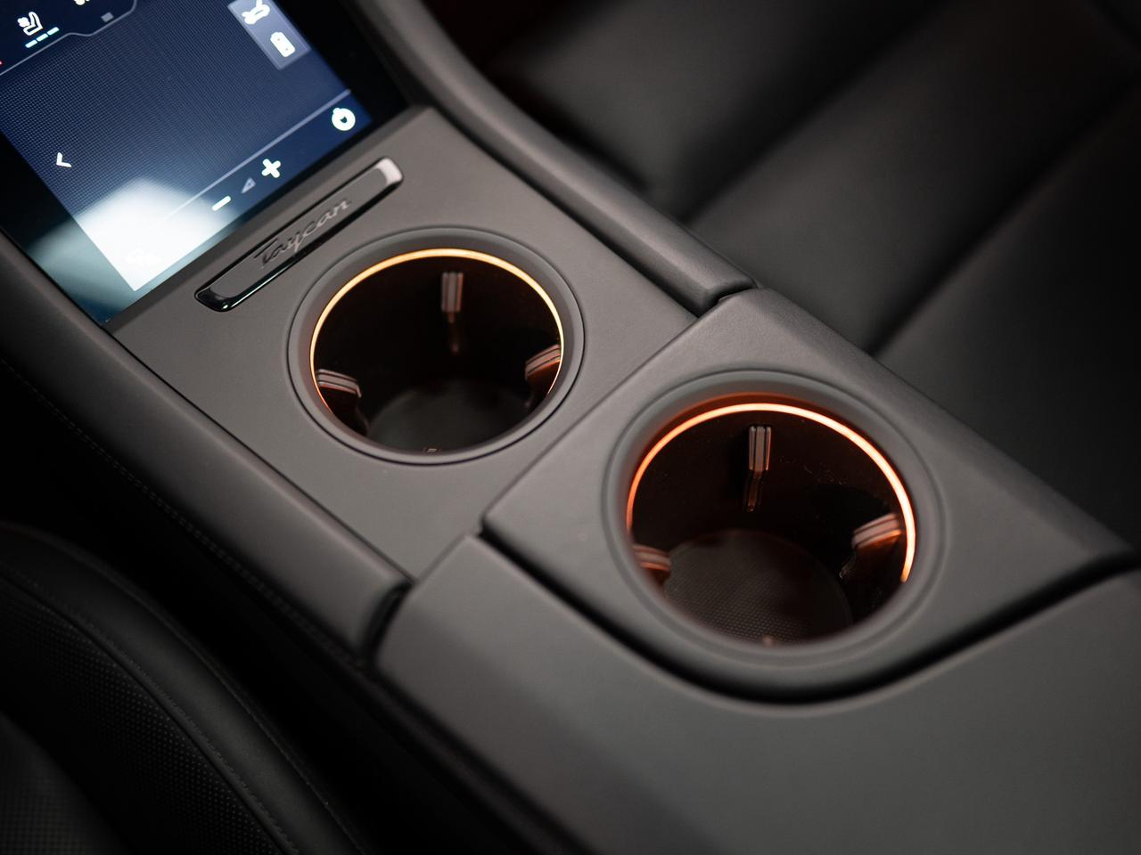 2020 Porsche Taycan TURBO | PERFORMANCE & PREMIUM PKG | BOSE | 21 IN Photo