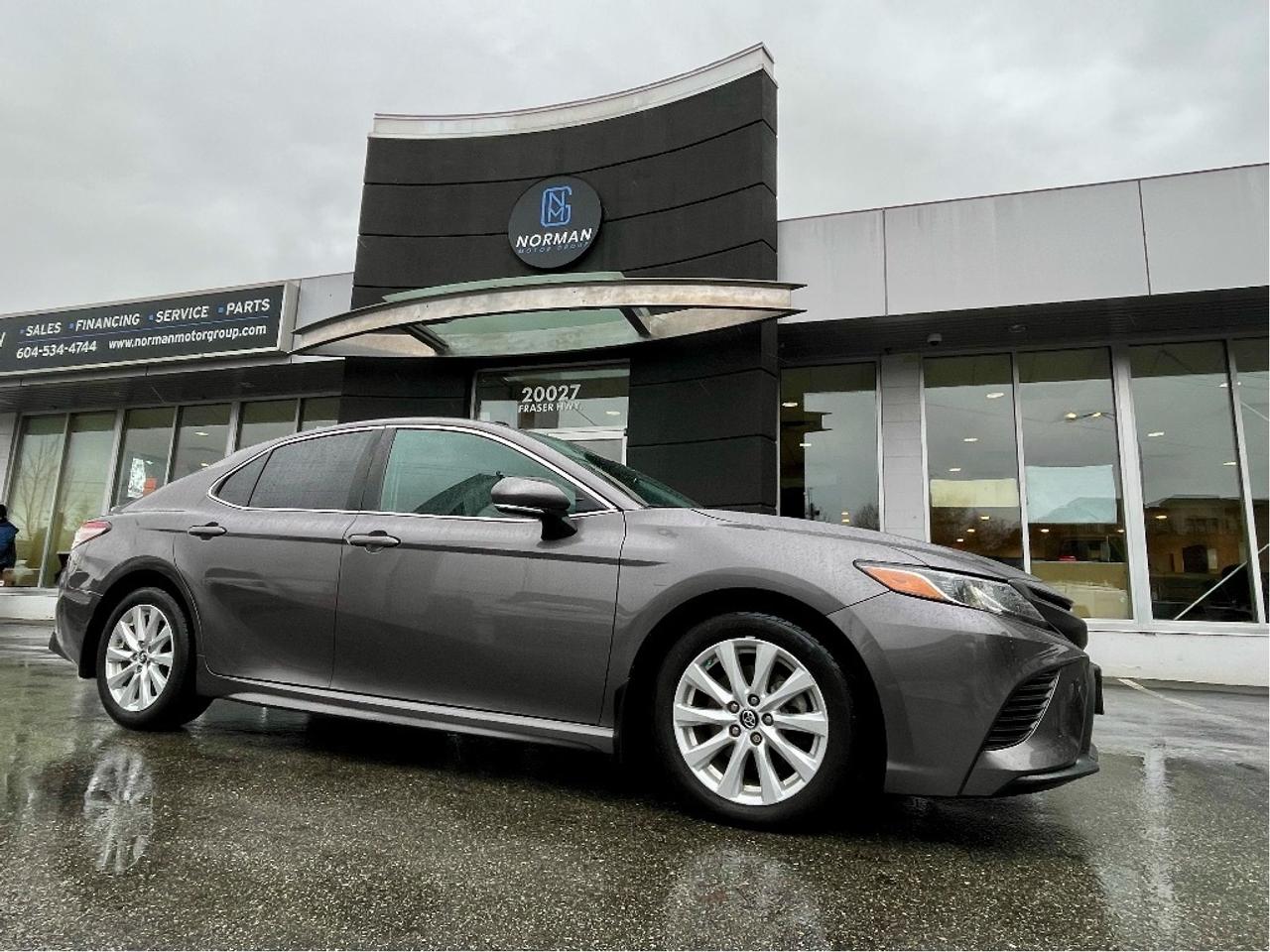 2019 Toyota Camry XLE Auto - Photo #1