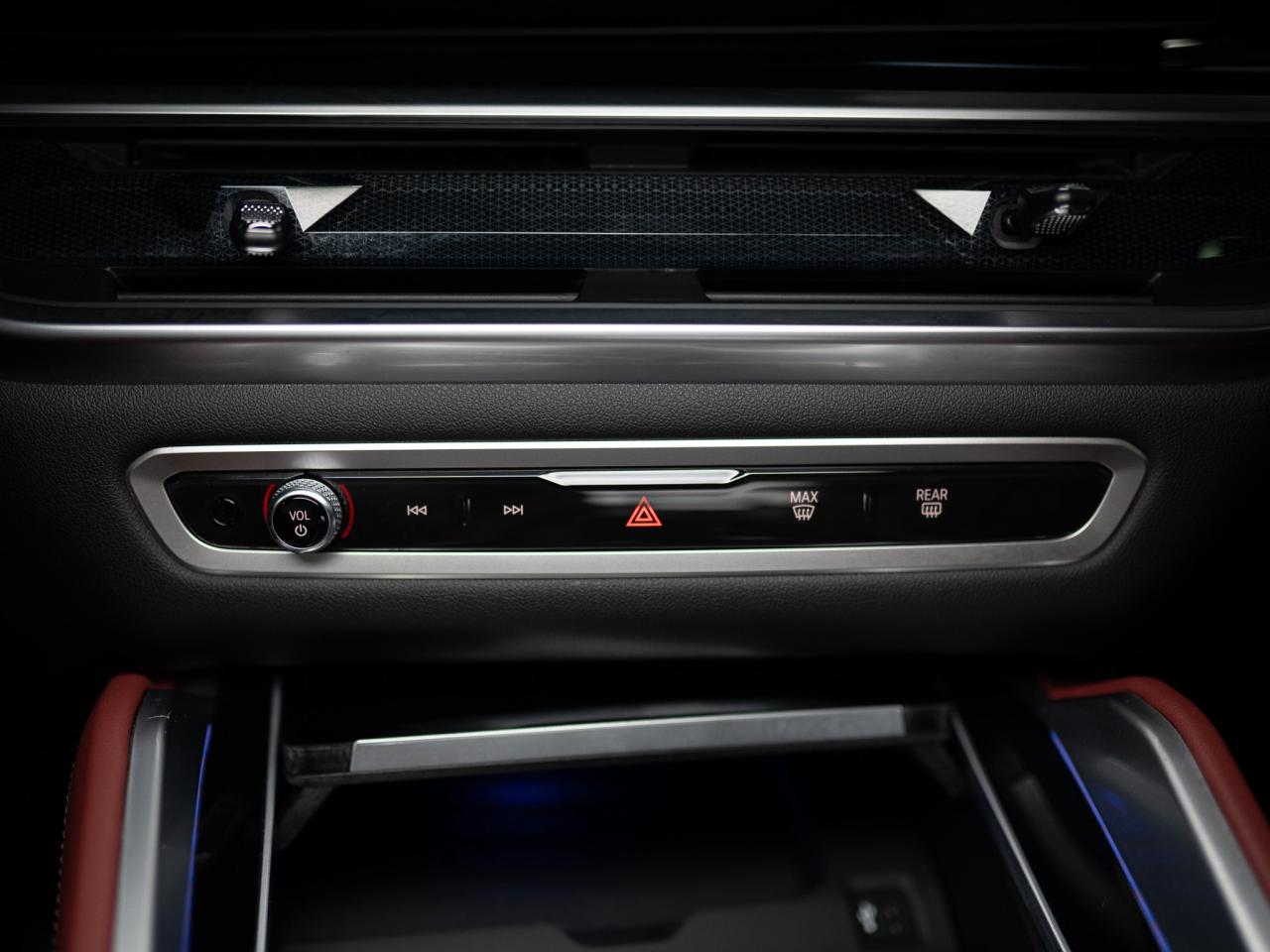 2024 BMW X6 XDRIVE40I | COUPE | M-SPORT | HUD | 22 IN Photo