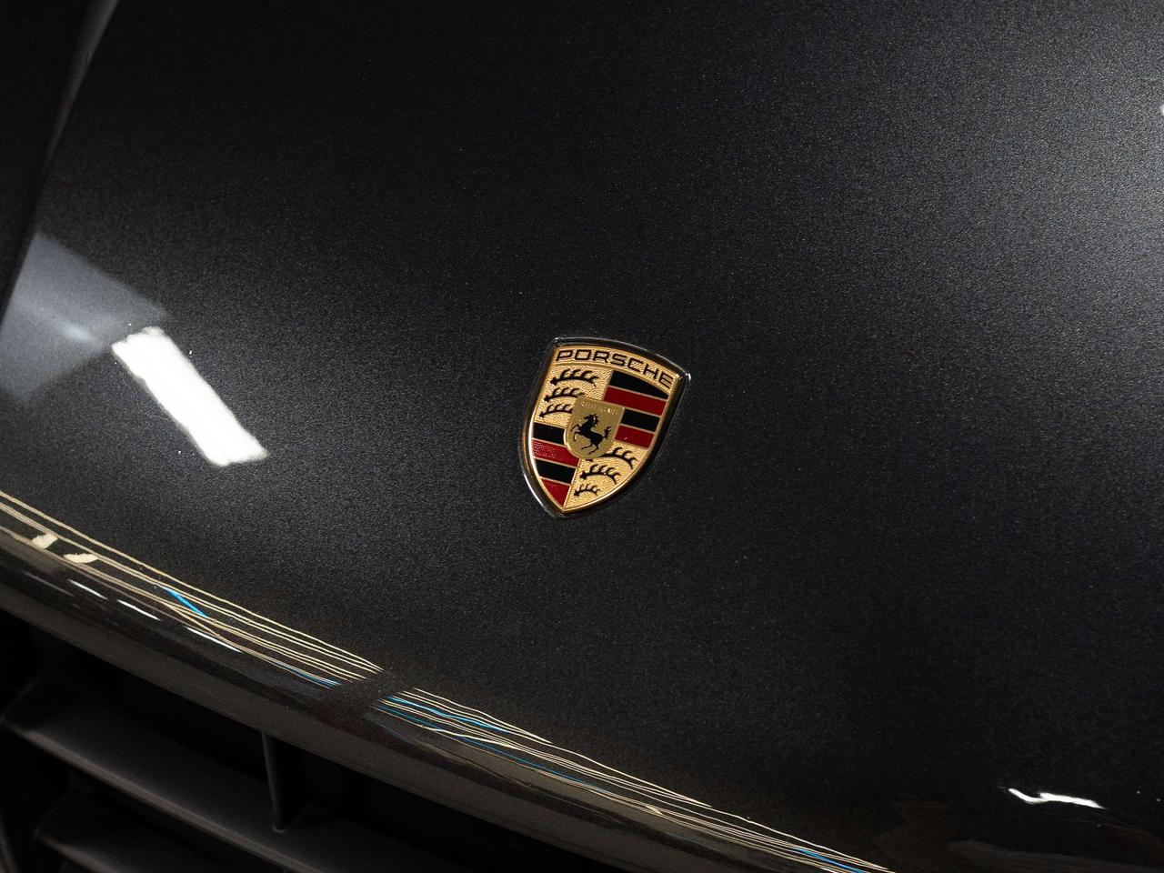 2020 Porsche Macan GTS | PREMIUM PLUS PKG | BOSE | PANO | 21 IN Photo