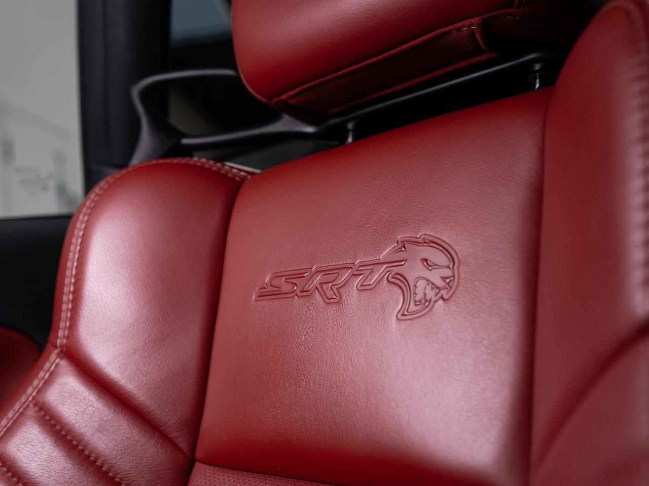 2018 Dodge Challenger SRT | HELLCAT | WIDEBODY | SUNROOF | 20 IN Photo