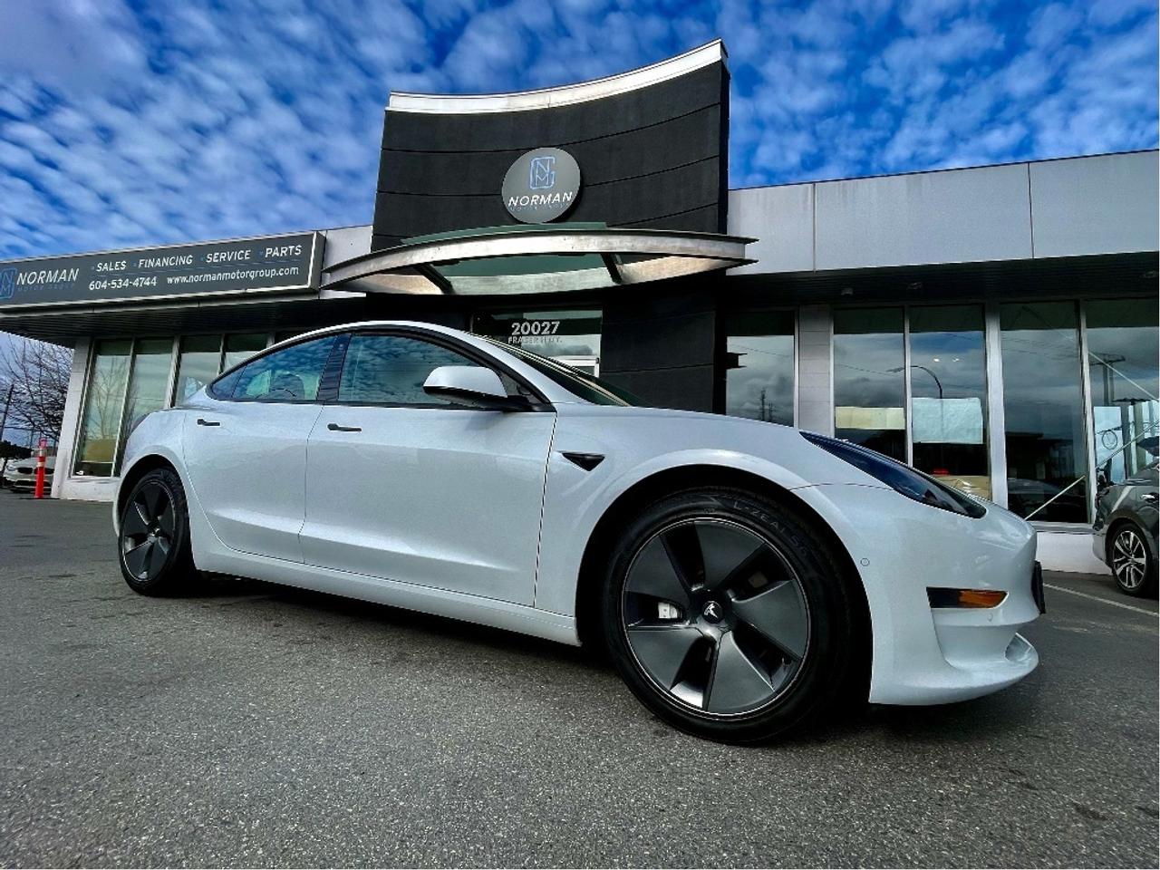 Used 2021 Tesla Model 3 Standard Range Plus PWR HEATED LEATHER NAVI CAMERA for sale in Langley, BC