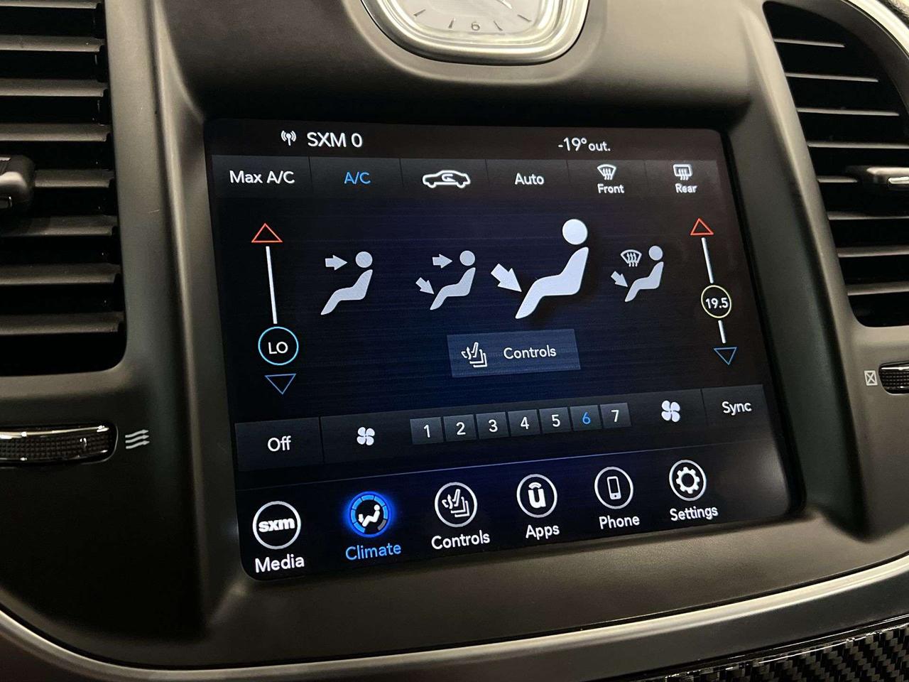2018 Chrysler 300 TOURING L AWD | 292HP | HTD LEATHER | CARPLAY Photo