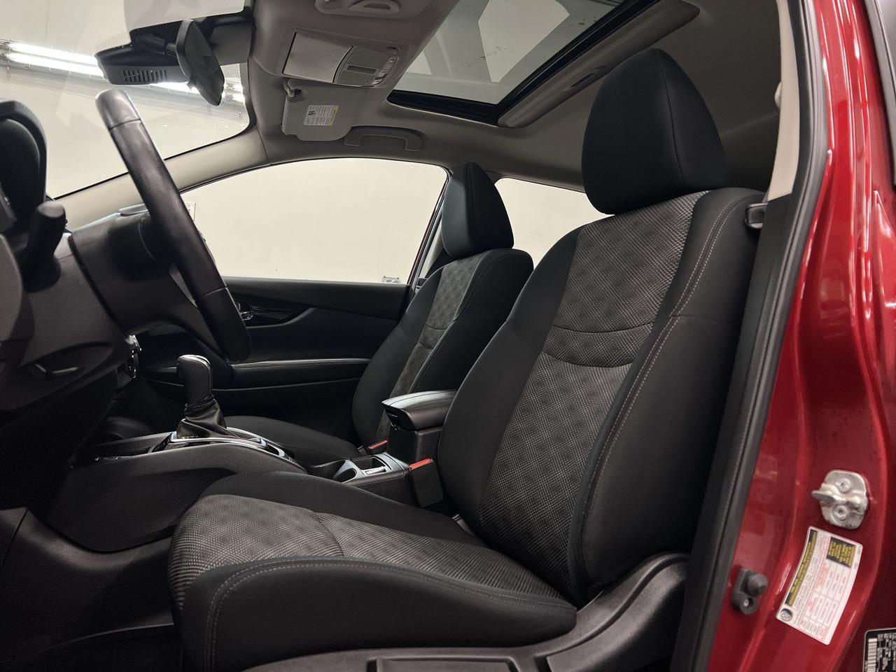 2023 Nissan Qashqai SV AWD | SUNROOF | HTD SEATS | CARPLAY | ALLOYS Photo