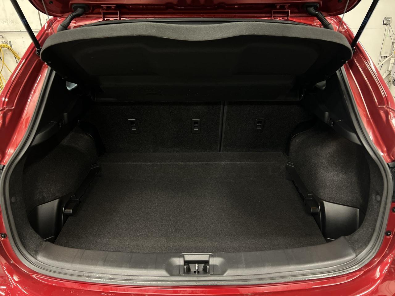 2023 Nissan Qashqai SV AWD | SUNROOF | HTD SEATS | CARPLAY | ALLOYS Photo