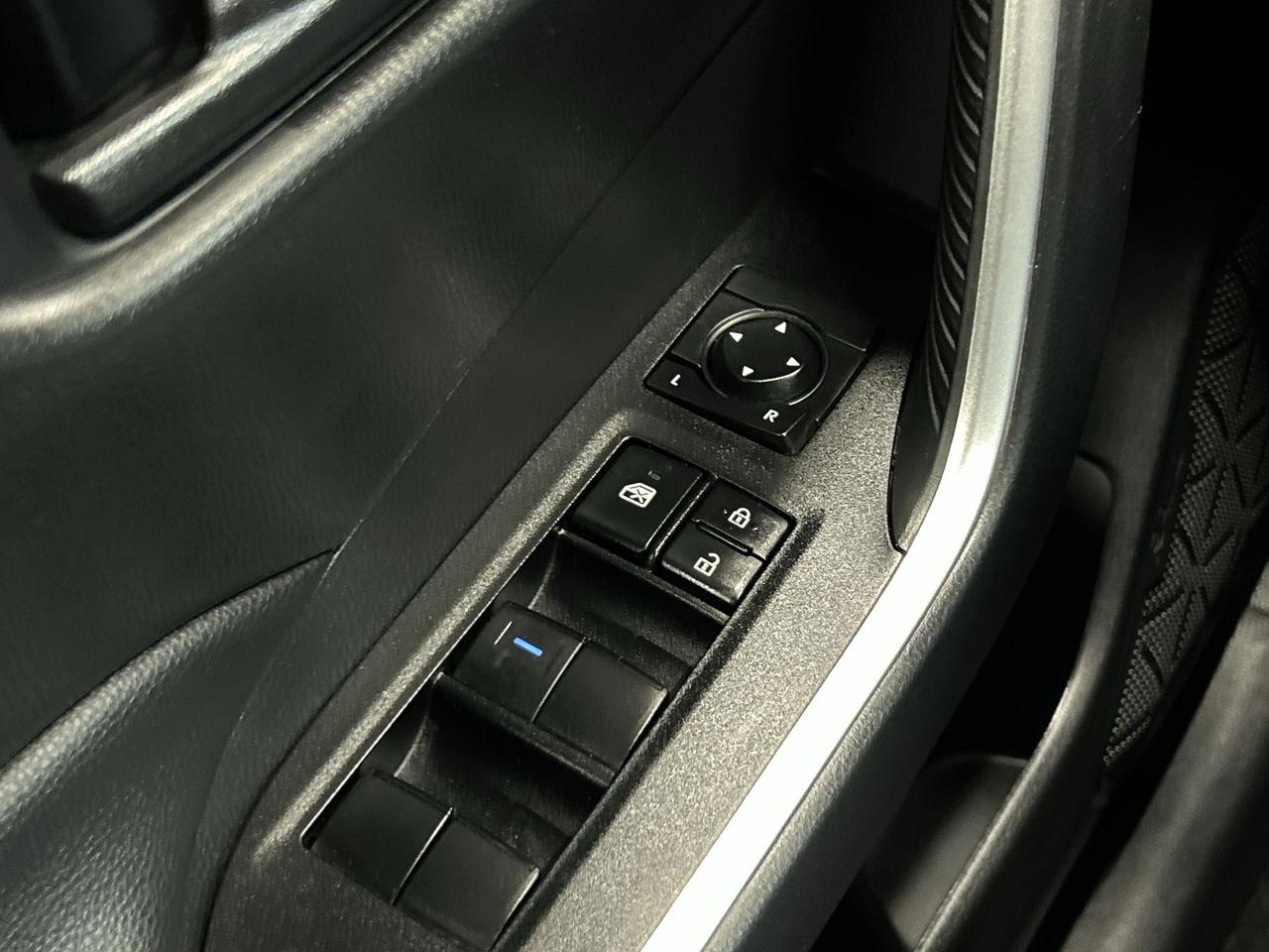 2021 Toyota RAV4 AWD | HTD SEATS | CARPLAY | ADAPT. CRUISE | A/C Photo
