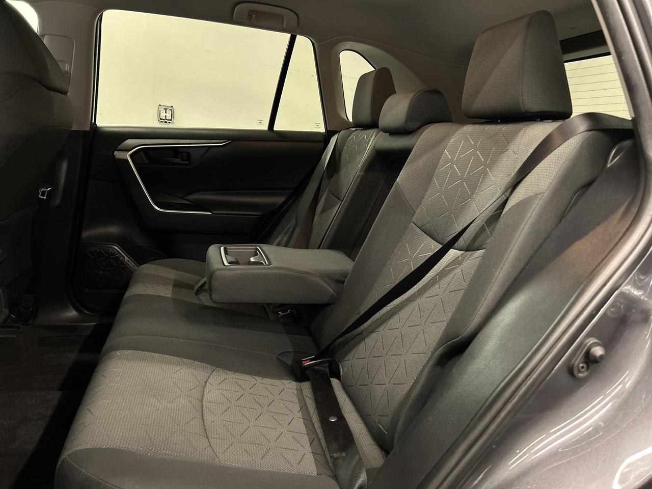 2021 Toyota RAV4 AWD | HTD SEATS | CARPLAY | ADAPT. CRUISE | A/C Photo