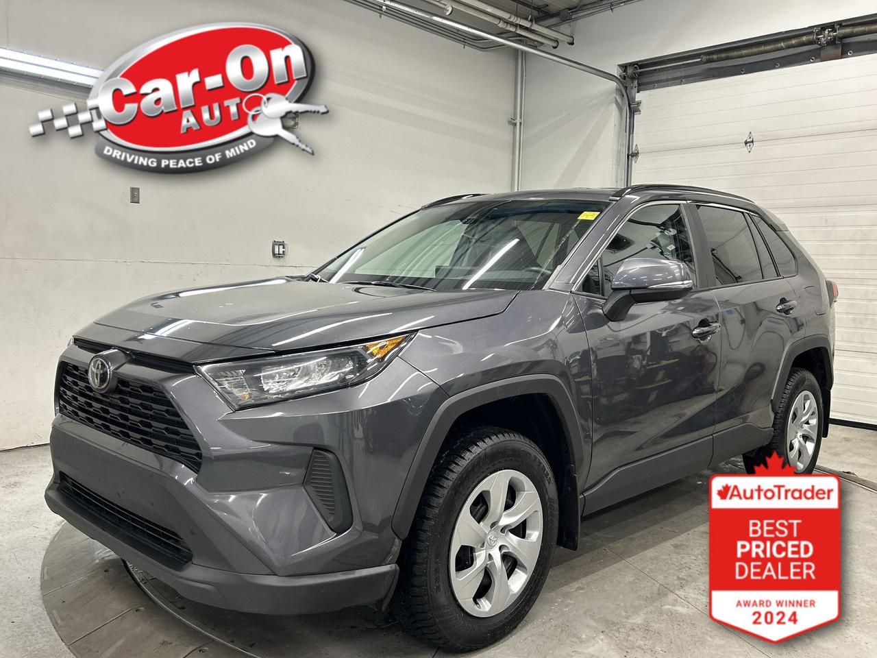 2021 Toyota RAV4 AWD | HTD SEATS | CARPLAY | ADAPT. CRUISE | A/C Photo0