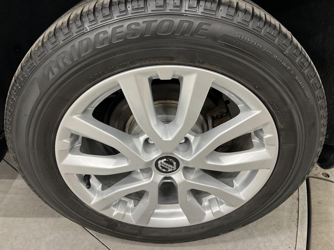 2021 Nissan Qashqai AWD | HTD SEATS | CARPLAY | ALLOYS | BLIND SPOT Photo