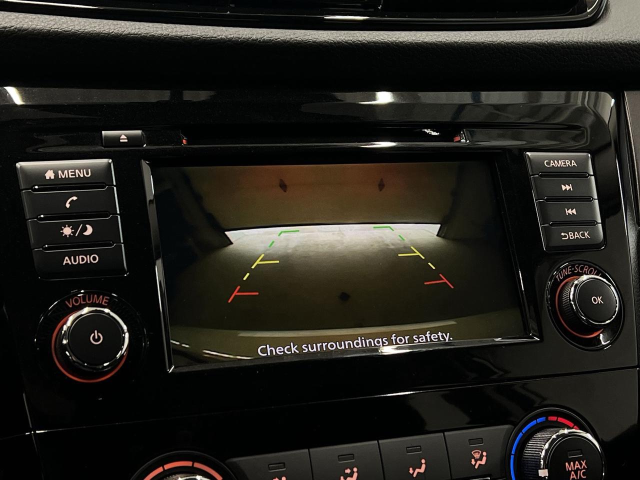 2021 Nissan Qashqai AWD | HTD SEATS | CARPLAY | ALLOYS | BLIND SPOT Photo