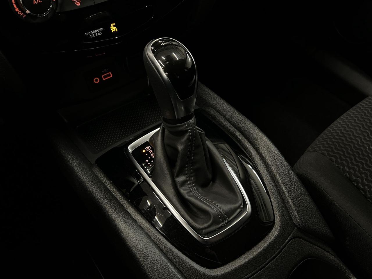 2021 Nissan Qashqai AWD | HTD SEATS | CARPLAY | ALLOYS | BLIND SPOT Photo