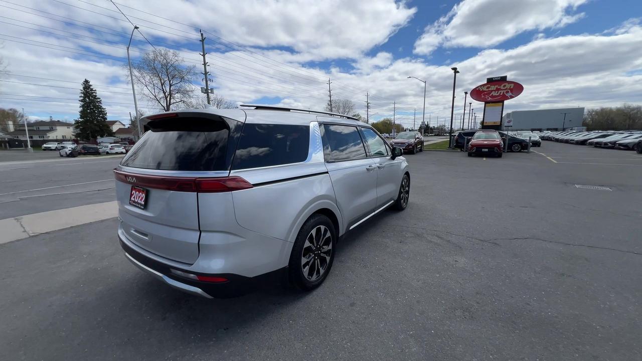 2022 Kia Carnival EX | 8-PASS | HTD SEATS  | CARPLAY | 19IN ALLOYS Photo