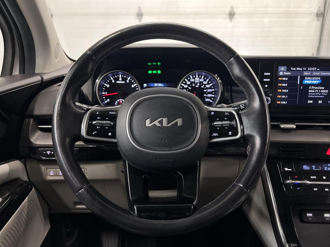 2022 Kia Carnival EX | 8-PASS | HTD SEATS  | CARPLAY | 19IN ALLOYS Photo