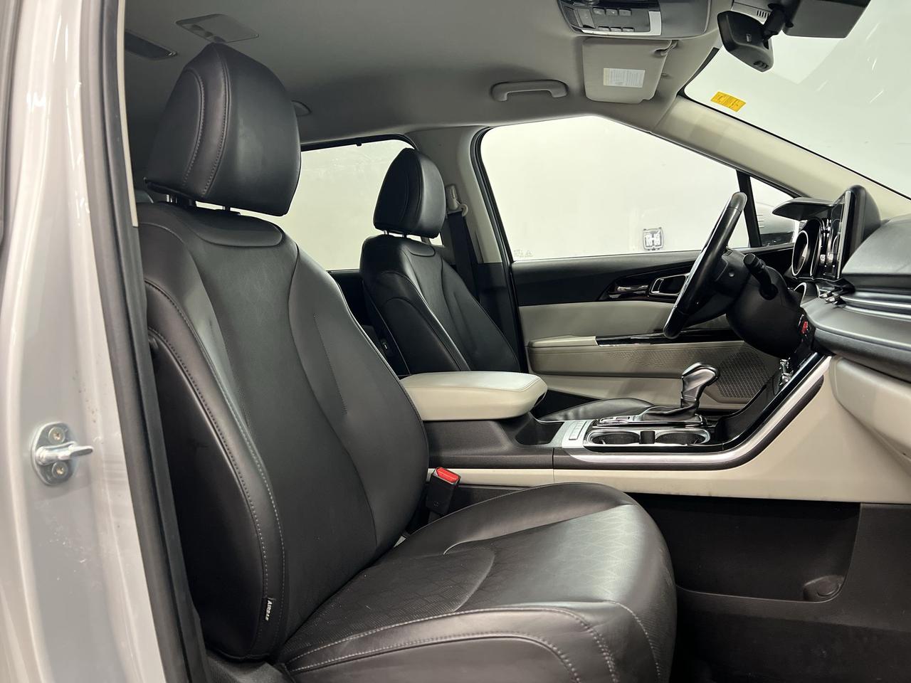 2022 Kia Carnival EX | 8-PASS | HTD SEATS  | CARPLAY | 19IN ALLOYS Photo