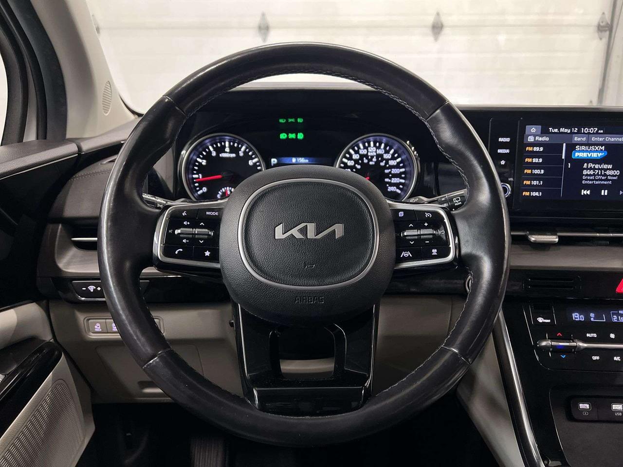 2022 Kia Carnival EX | 8-PASS | HTD SEATS  | CARPLAY | 19IN ALLOYS Photo