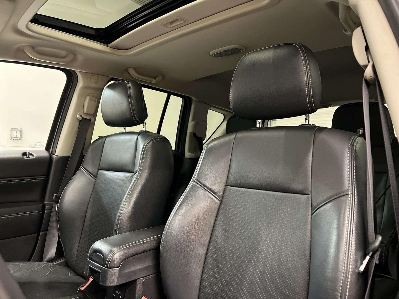 2017 Jeep Compass HIGH ALTITUDE 4X4 | LOW KMS| LEATHER |REMOTE START Photo