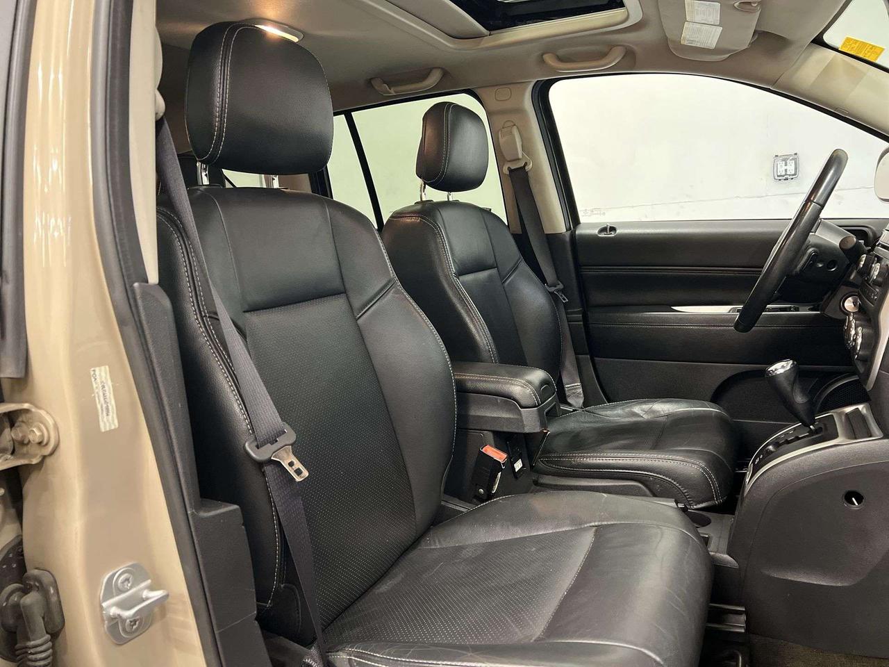 2017 Jeep Compass HIGH ALTITUDE 4X4 | LOW KMS| LEATHER |REMOTE START Photo