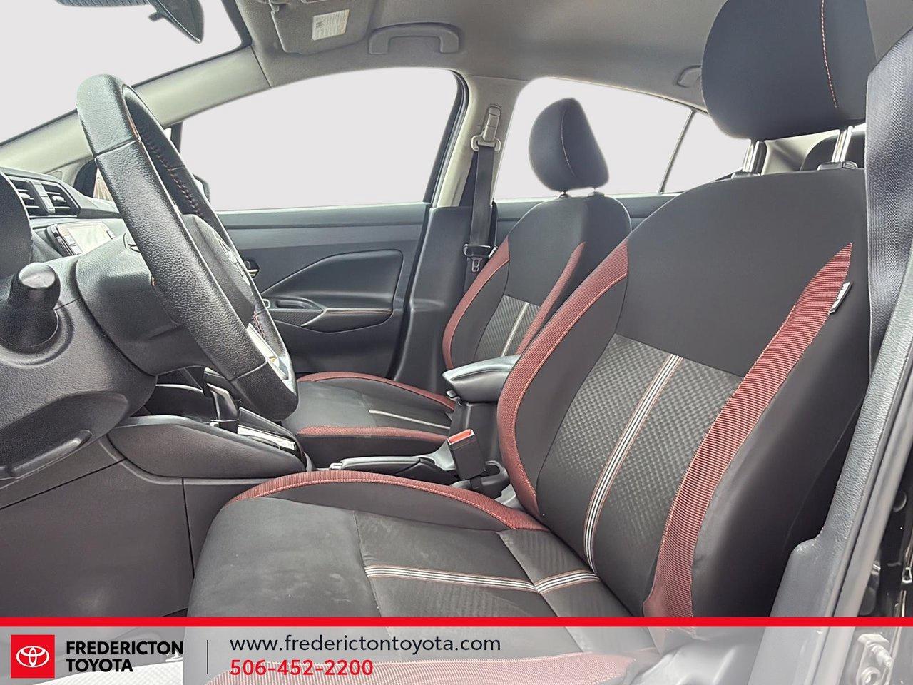 2023 Nissan Versa SR Photo