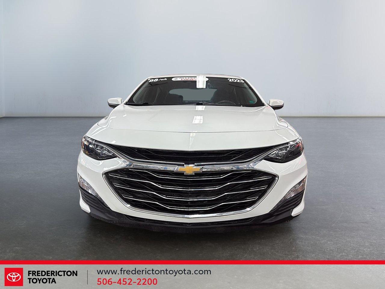 2023 Chevrolet Malibu 1LT Photo1