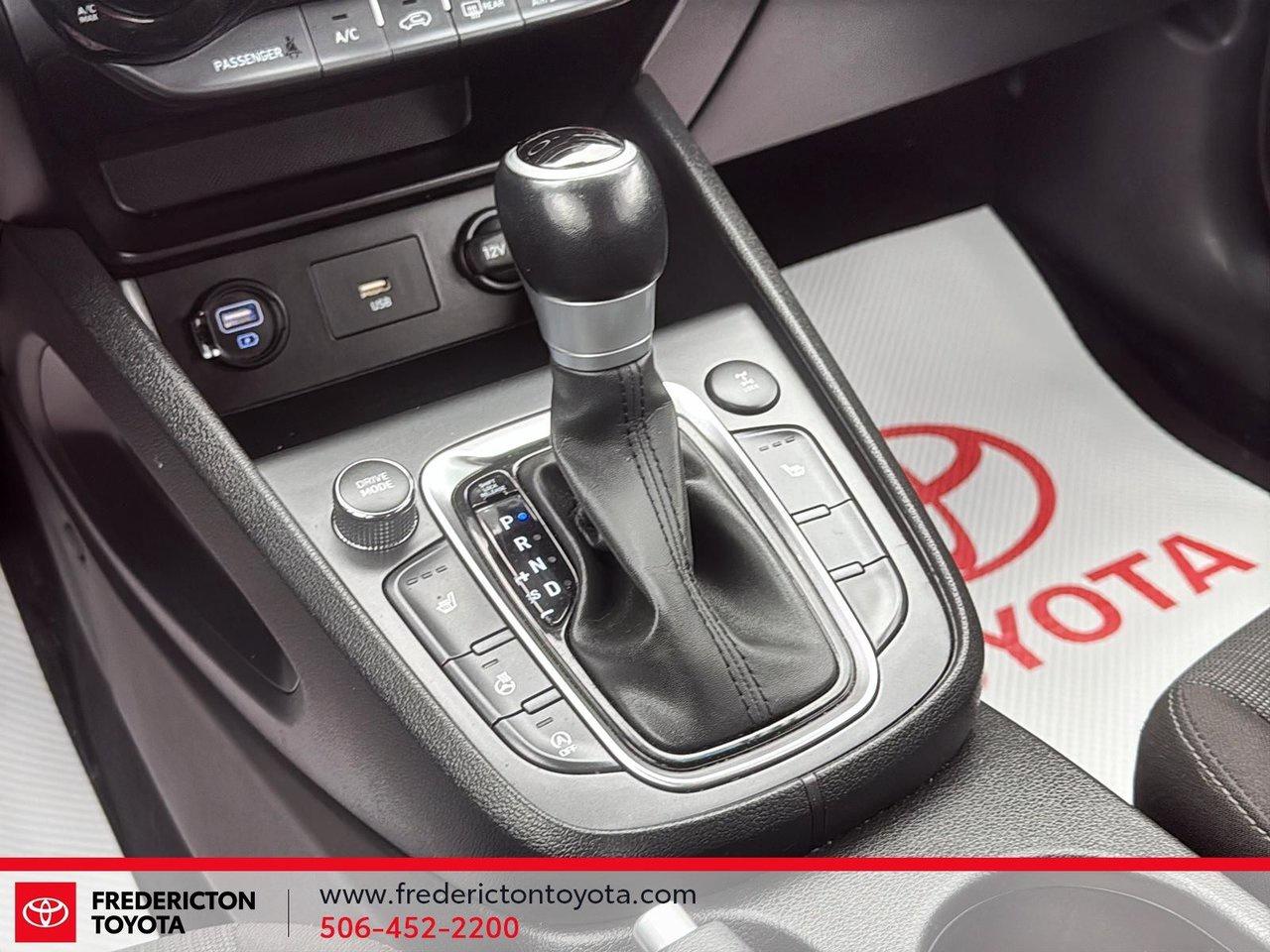 2023 Hyundai KONA Preferred Photo
