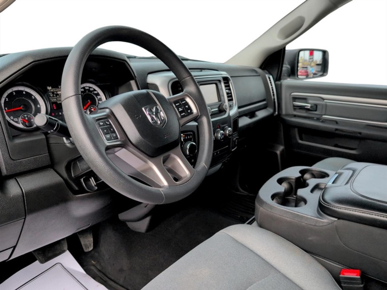 2023 RAM 1500 Classic SLT  **5.7L HEMI VVT V8 ENGINE** Photo