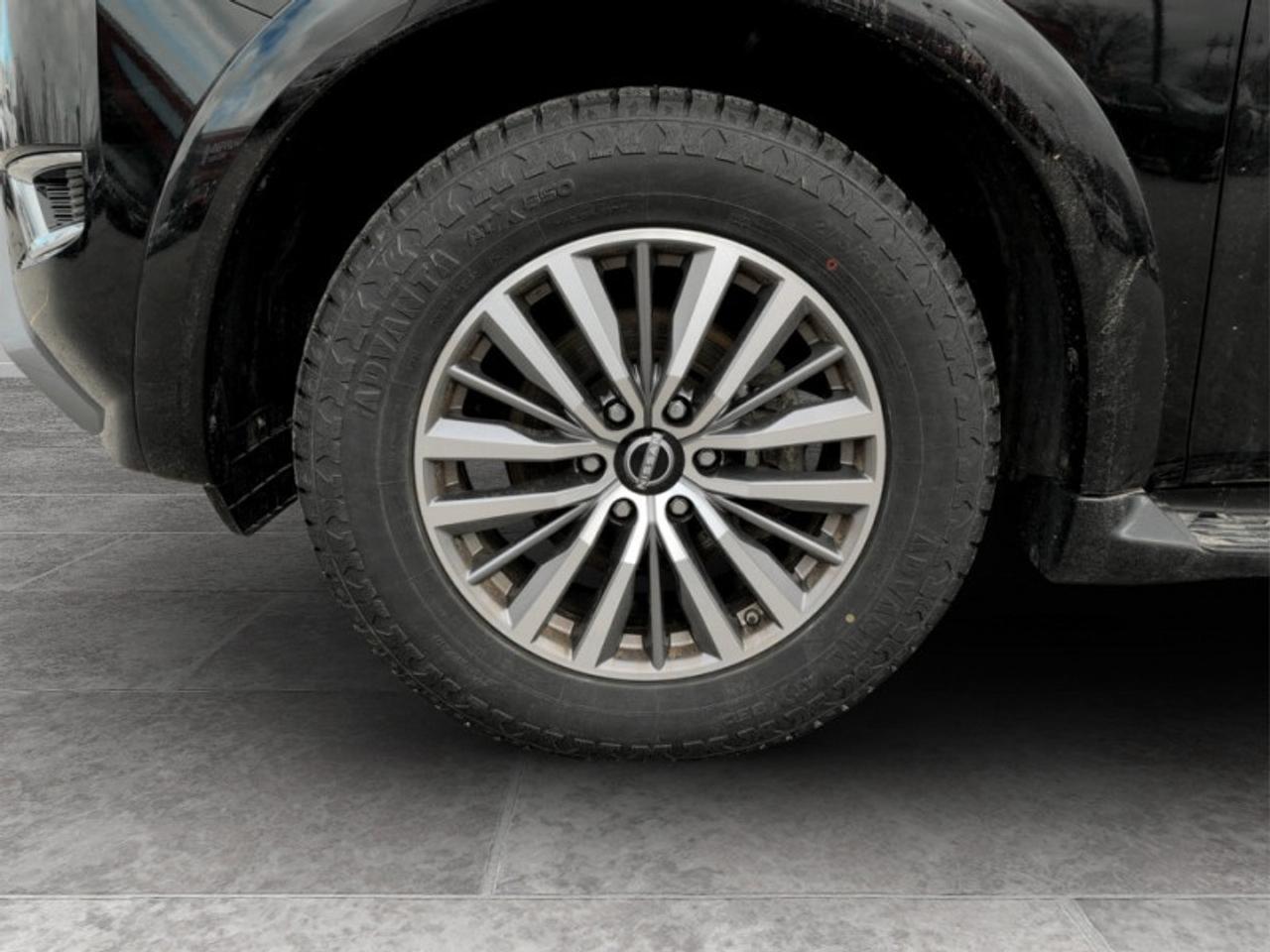 2024 Nissan Armada SL Photo