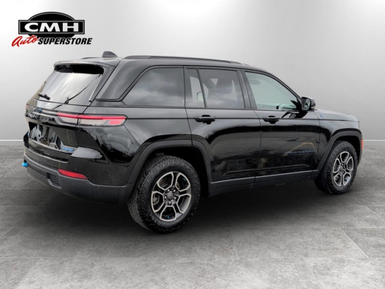 2022 Jeep Grand Cherokee 4xe Trailhawk  *LOW KMS - PHEV* Photo