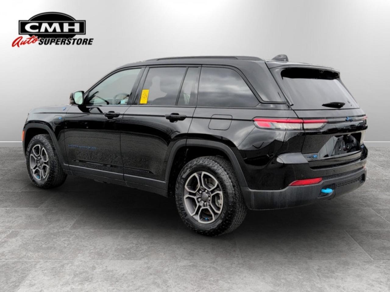 2022 Jeep Grand Cherokee 4xe Trailhawk  *LOW KMS - PHEV* Photo2