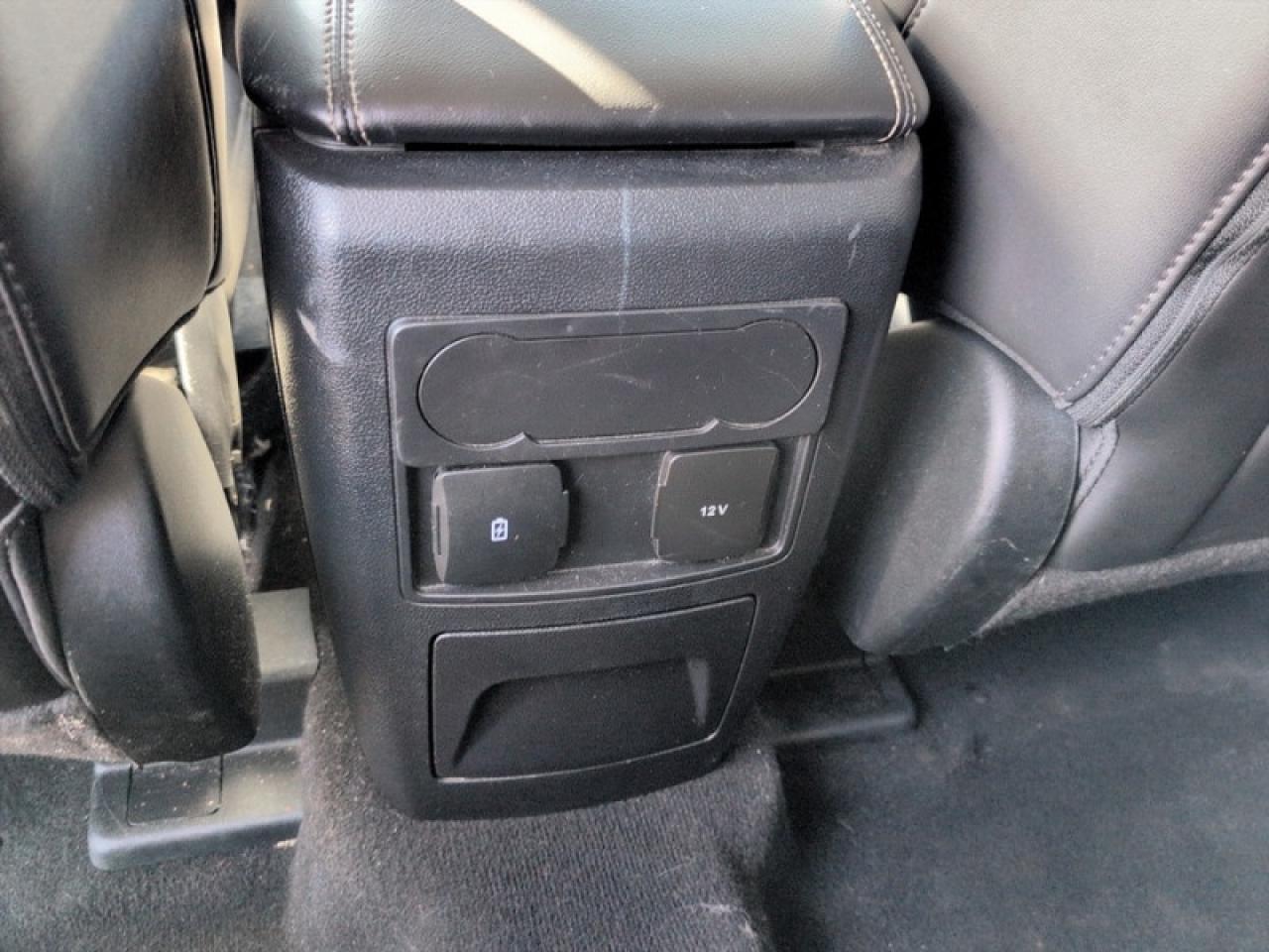 2024 Ford Explorer XLT Photo